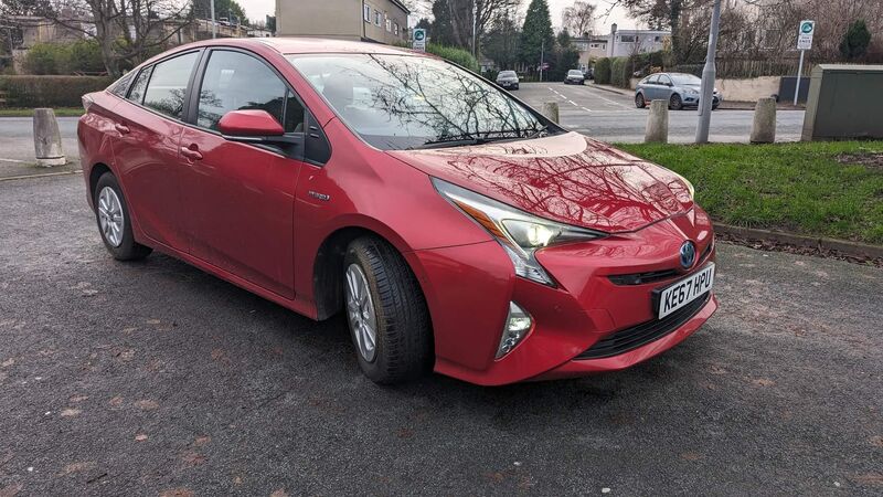 View TOYOTA PRIUS 1.8 VVT-h Business Edition Plus CVT Euro 6 (s/s) 5dr (15in Alloy)