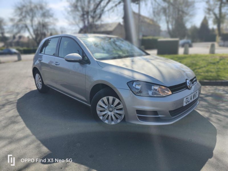 View VOLKSWAGEN GOLF 1.6 TDI BlueMotion Tech S Euro 5 (s/s) 5dr