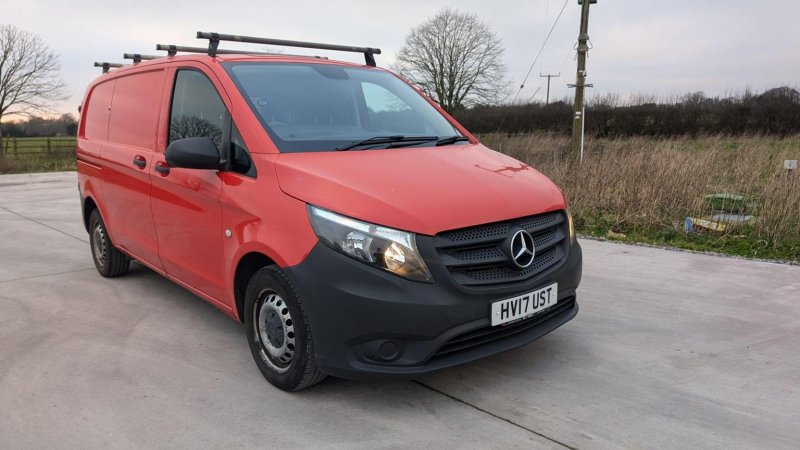 View MERCEDES-BENZ VITO 1.6 109 CDI FWD L2 Euro 6 6dr